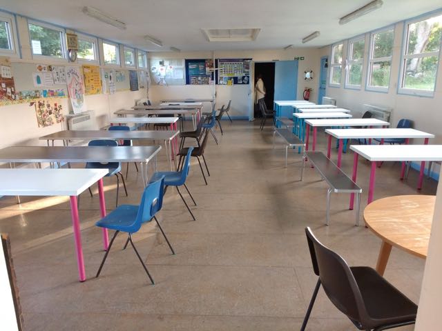 insidehall